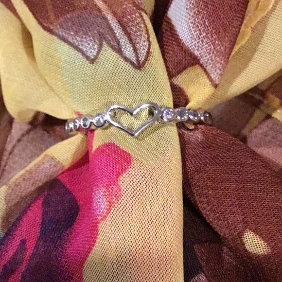 Romantic 925 Silver Stamped Hollow Heart Band Ring Size 10 New - Picture 2 of 6